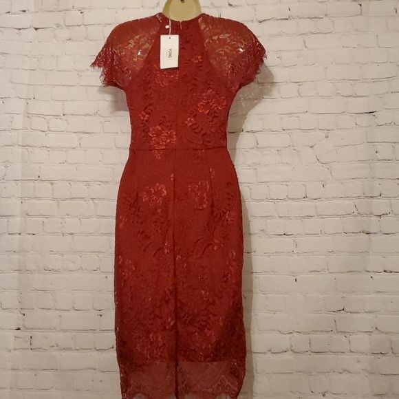 👀**FALL SALE** Red Lace Dress - Picture 4 of 4